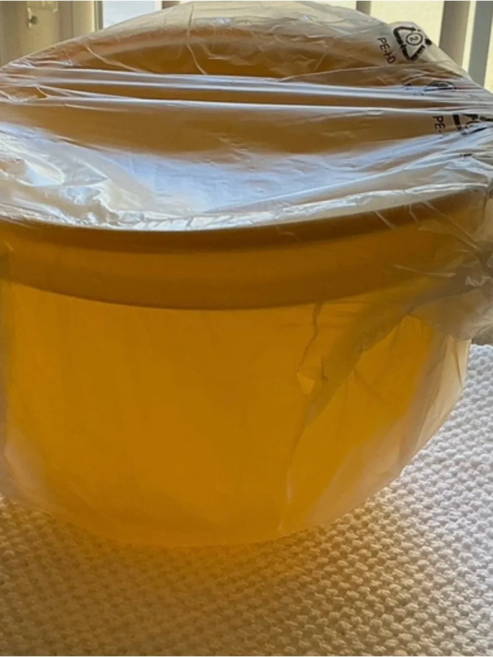 vintage Tupperware Crisp It Lettuce Keeper